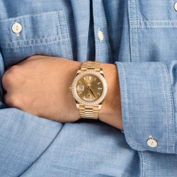Rolex Day-Date 40 Ref 228348 Champagne Diamond Dial