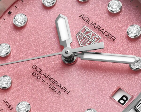 TAG Heuer Aquaracer Solar Powered Women watch in Round case & Pink Dial